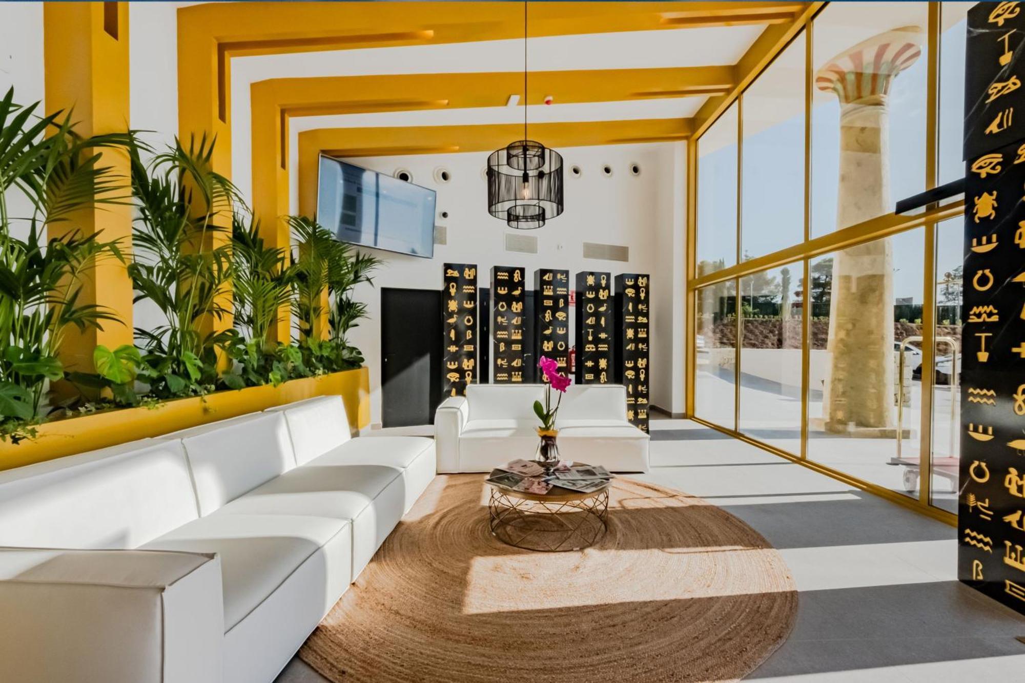 Hotel Four Points By Sheraton Costa Blanca 4*